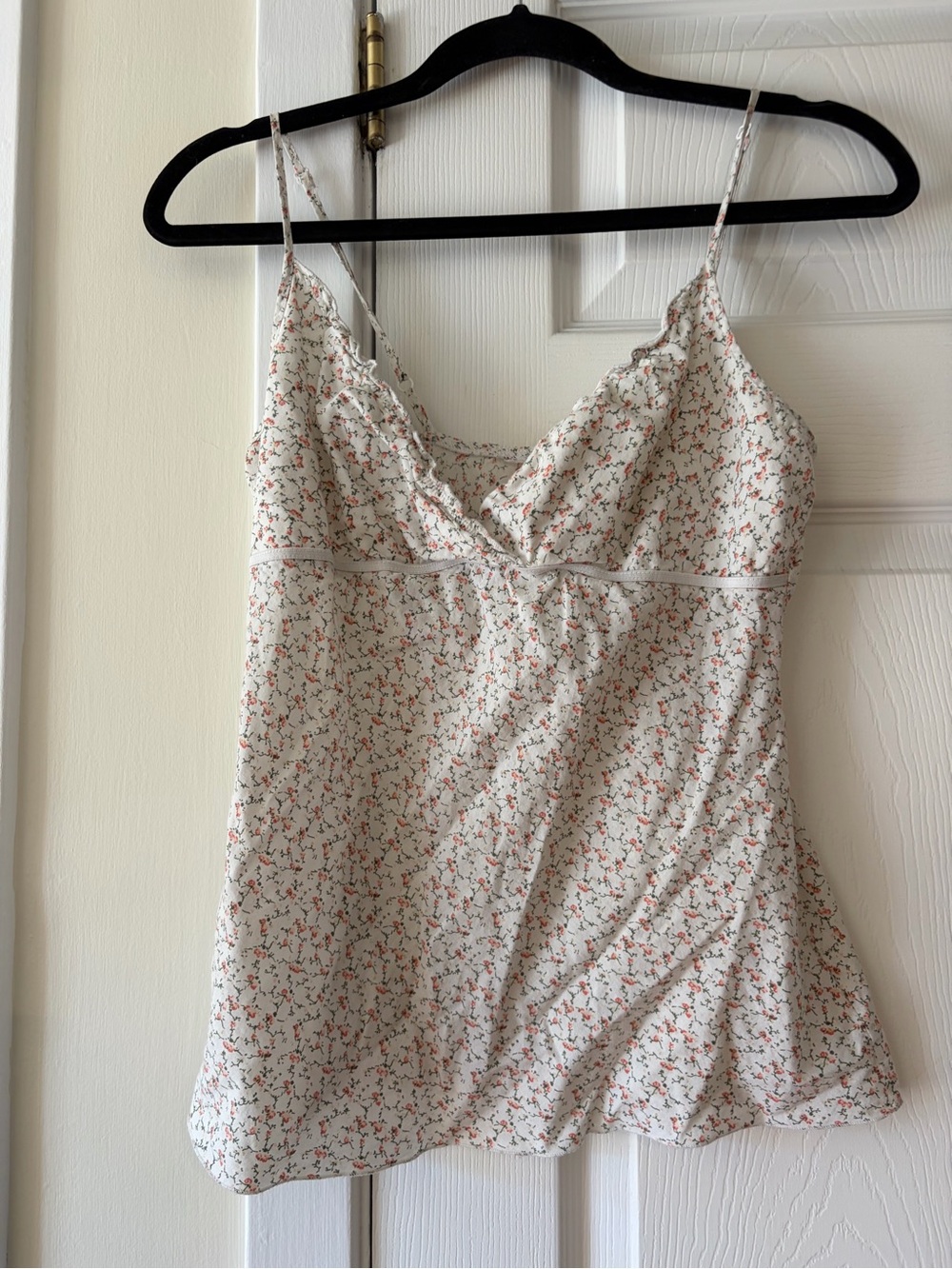 Women's Cream Floral Cami Top with Delicate V-Neck